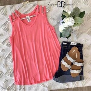 🆕🧡SEW IN LOVE: CORAL Strappy V Neck Tank Top SMALL